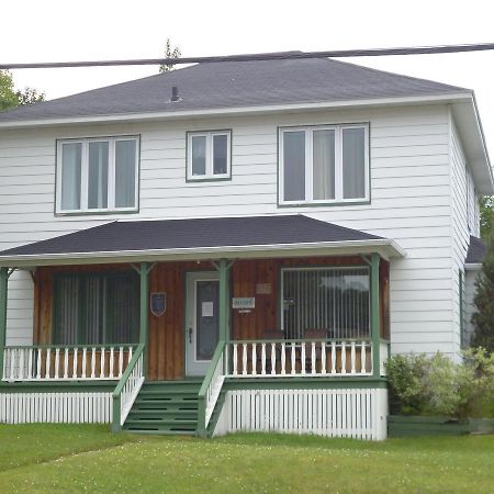 Hebergement Maison Fortier Tadoussac Esterno foto