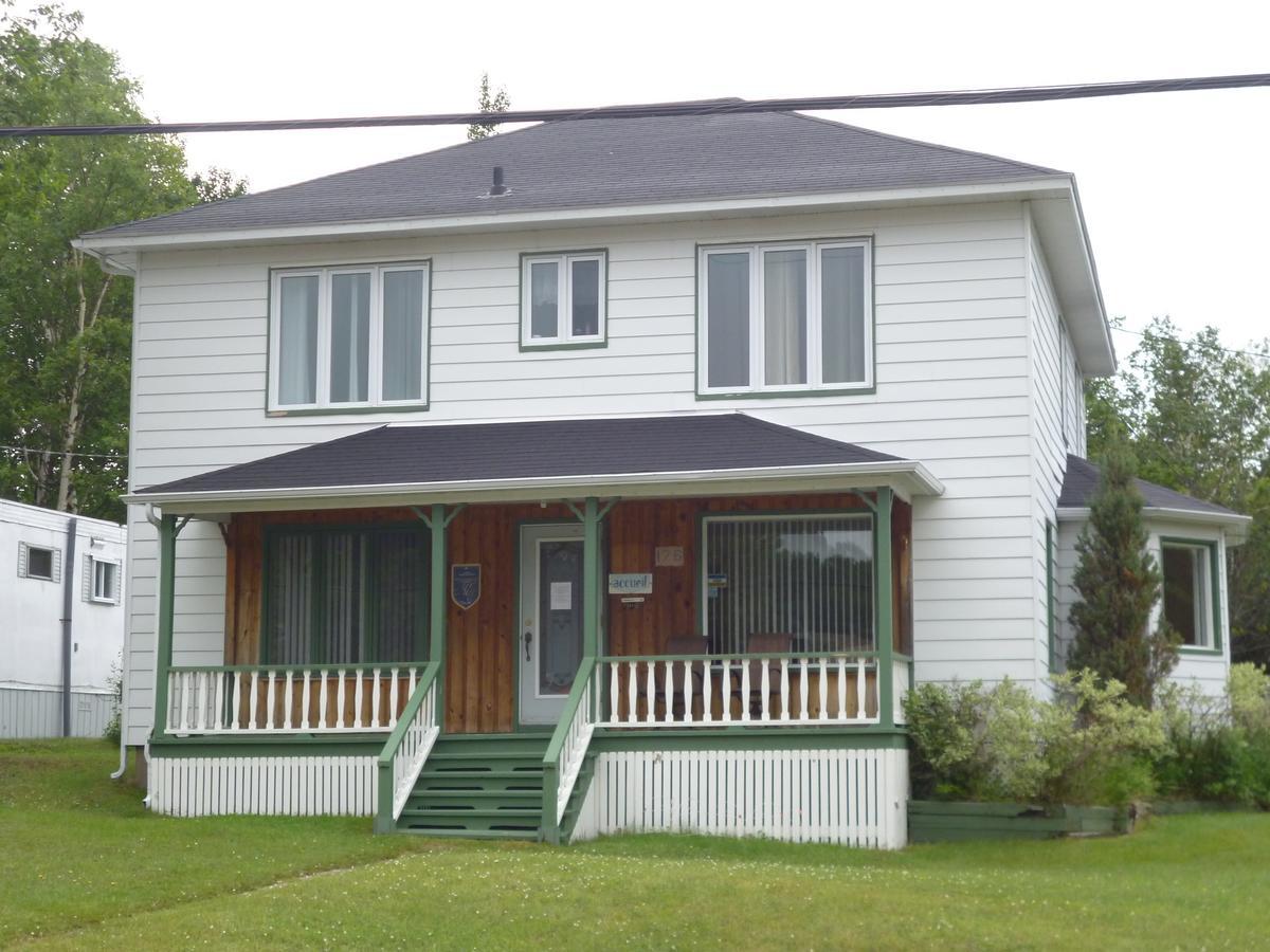 Hebergement Maison Fortier Tadoussac Esterno foto